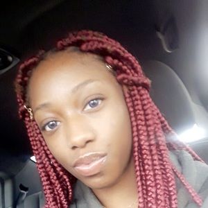 Meet your Posher, Antigone